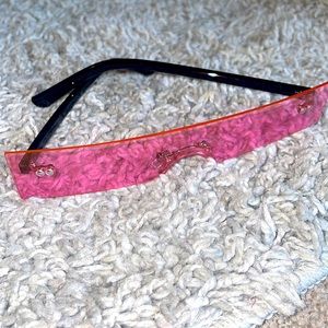 PINK HOT GIRL SHADES